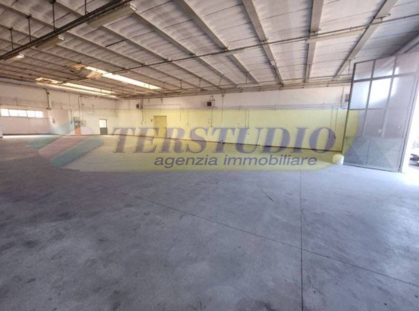 Foto 1 - Capannone Via Papa Giovanni XXIII
 
snc, Santa Maria Hoè - foto 1