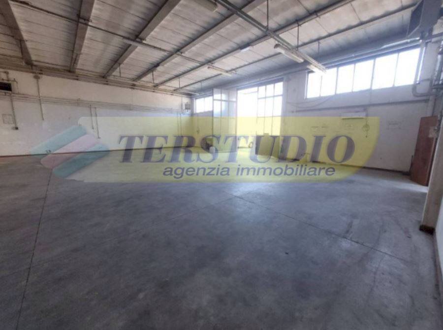 Foto 2 - Capannone Via Papa Giovanni XXIII
 
snc, Santa Maria Hoè - foto 2