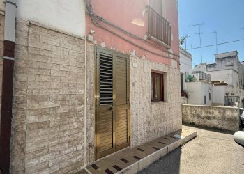 Foto 1 - Independent house Vico II Pampana
 
48, Massafra - photo 1