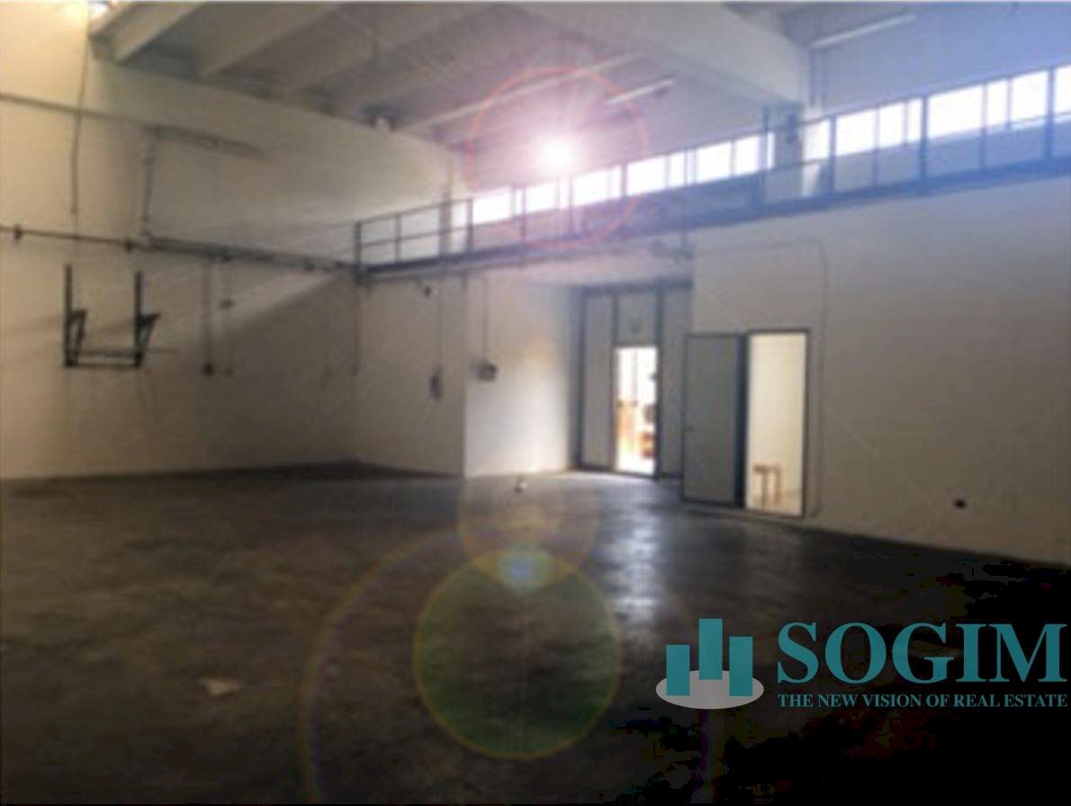 Foto 3 - Shed via toscanini
 
48, Cologno Monzese - photo 3