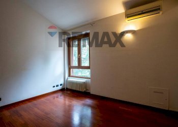Stanza vuota - Villa a Schiera via grandi
 
2, Gallarate - foto 24