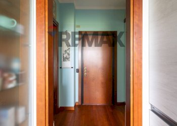 Hall / corridoio - Monolocale via san giovanni bosco
 
2, Bresso - foto 15