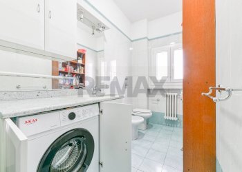 Bagno - Trilocale Via Uruguay
 
9, Milano - foto 16