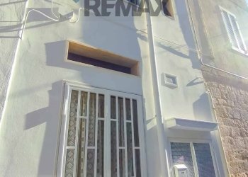 Edificio all\'aperto - Trilocale Via Cocevole
 
3-1, Bitritto - foto 1