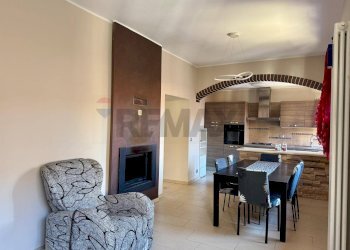 Sala da pranzo - Casa semi indipendente VIA BUZZI LEONE
 
26, Viggiù - foto 23