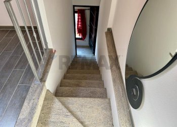 Scale - Casa semi indipendente VIA BUZZI LEONE
 
26, Viggiù - foto 25