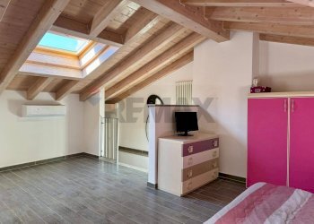 Camera / camera da letto - Casa semi indipendente VIA BUZZI LEONE
 
26, Viggiù - foto 28