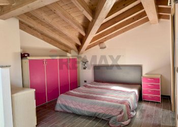 Camera / camera da letto - Casa semi indipendente VIA BUZZI LEONE
 
26, Viggiù - foto 31