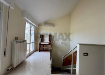 Hall / corridoio - Bilocale Via Tespi
232, Roma - foto 18