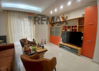 Soggiorno - Quadrilocale Via Emilio Scaglione
 
20, Napoli - foto 2