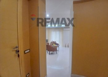 Hall / corridoio - Quadrilocale Via Emilio Scaglione
 
20, Napoli - foto 26