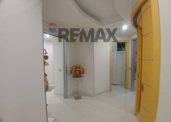 Hall / corridoio - Quadrilocale Via Emilio Scaglione
 
20, Napoli - foto 27