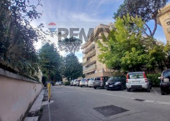 Edificio all\'aperto - Quadrilocale Via Emilio Scaglione
 
20, Napoli - foto 62