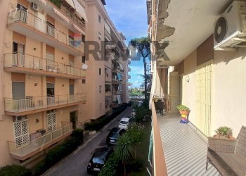 Edificio all\'aperto - Quadrilocale Via Emilio Scaglione
 
20, Napoli - foto 81