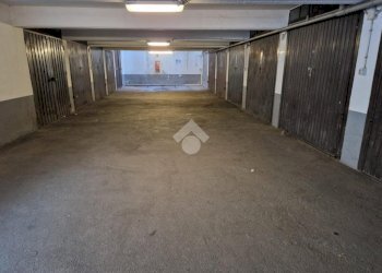 Box Corso Tazzoli, Torino (zona Centro Europa) - foto 3