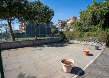 Terrazza - Appartamento Via Finocchiari
 
143, Aci Catena - foto 36