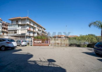 Edificio all\'aperto - Appartamento Via Finocchiari
 
143, Aci Catena - foto 37