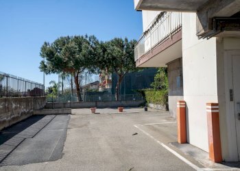 Edificio all\'aperto - Appartamento Via Finocchiari
 
143, Aci Catena - foto 38