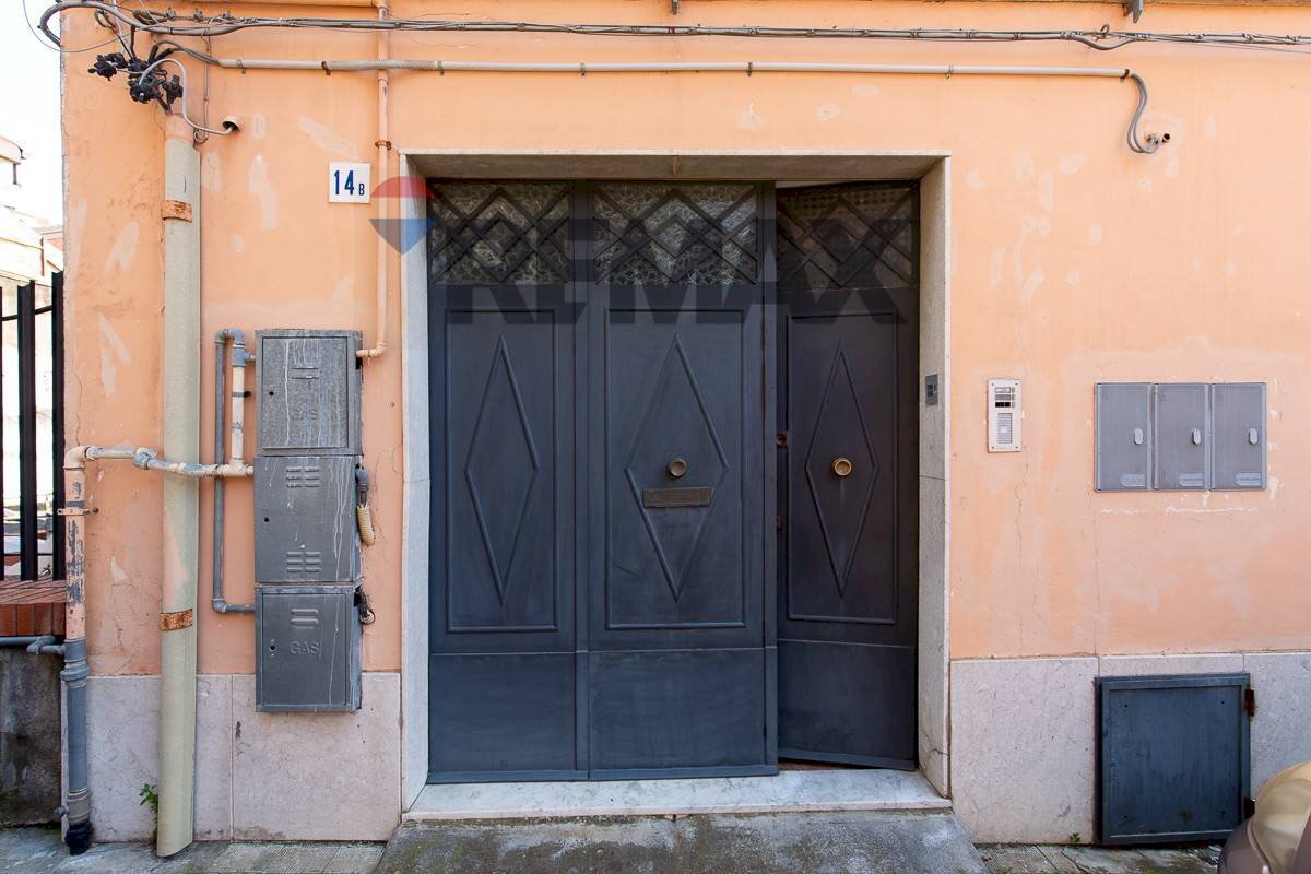 Edificio all\'aperto - Trilocale via Bellini
 
14/b, Nicolosi - foto 3