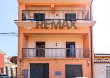 Edificio all\'aperto - Trilocale via Bellini
 
14/b, Nicolosi - foto 1