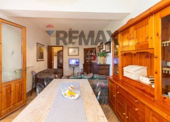 Sala da pranzo - Trilocale via Bellini
 
14/b, Nicolosi - foto 16