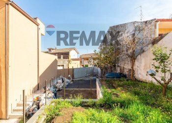 Giardino - Villa via mammani
 
3, Mascalucia - foto 12