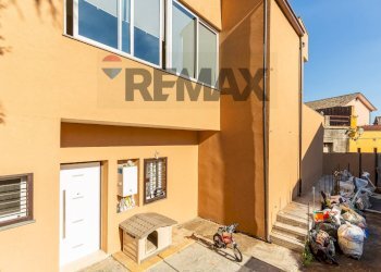 Edificio all\'aperto - Villa via mammani
 
3, Mascalucia - foto 14