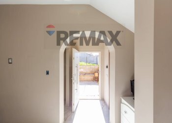 Hall / corridoio - Villa via mammani
 
3, Mascalucia - foto 16