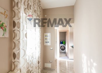 Hall / corridoio - Villa via mammani
 
3, Mascalucia - foto 28