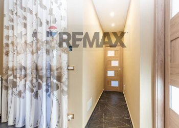 Hall / corridoio - Villa via mammani
 
3, Mascalucia - foto 34