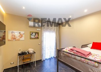 Camera / camera da letto - Villa via mammani
 
3, Mascalucia - foto 39