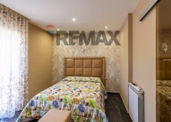 Camera / camera da letto - Villa via mammani
 
3, Mascalucia - foto 51