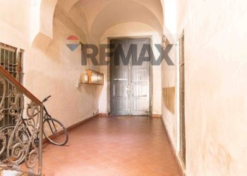 Hall / corridoio - Bilocale Via Plebiscito
 
562, Catania - foto 3