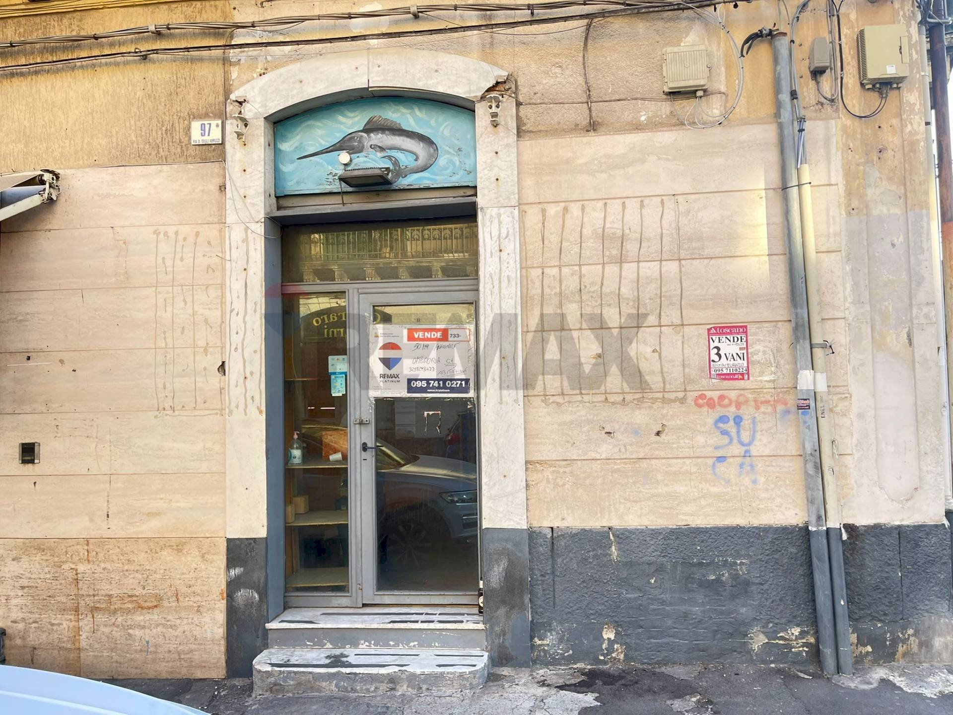 Edificio all\'aperto - Negozio Via Duca Degli Abruzzi
 
97, Catania - foto 3