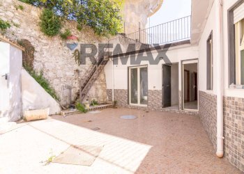 Terrazza - Two-room apartment Via Plebiscito
 
562, Catania - photo 1