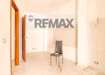 Hall / corridoio - Two-room apartment Via Plebiscito
 
562, Catania - photo 9