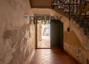 Scale - Two-room apartment Via Plebiscito
 
562, Catania - photo 19