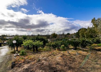 Giardino - Terreno edificabile Via Chiuzza
 
23, Viagrande - foto 6