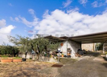 Casa all\'aperto - Terreno edificabile Via Chiuzza
 
23, Viagrande - foto 31