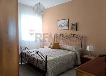 Camera / camera da letto - Casa indipendente Via Vescovado
 
6, Mascali - foto 7