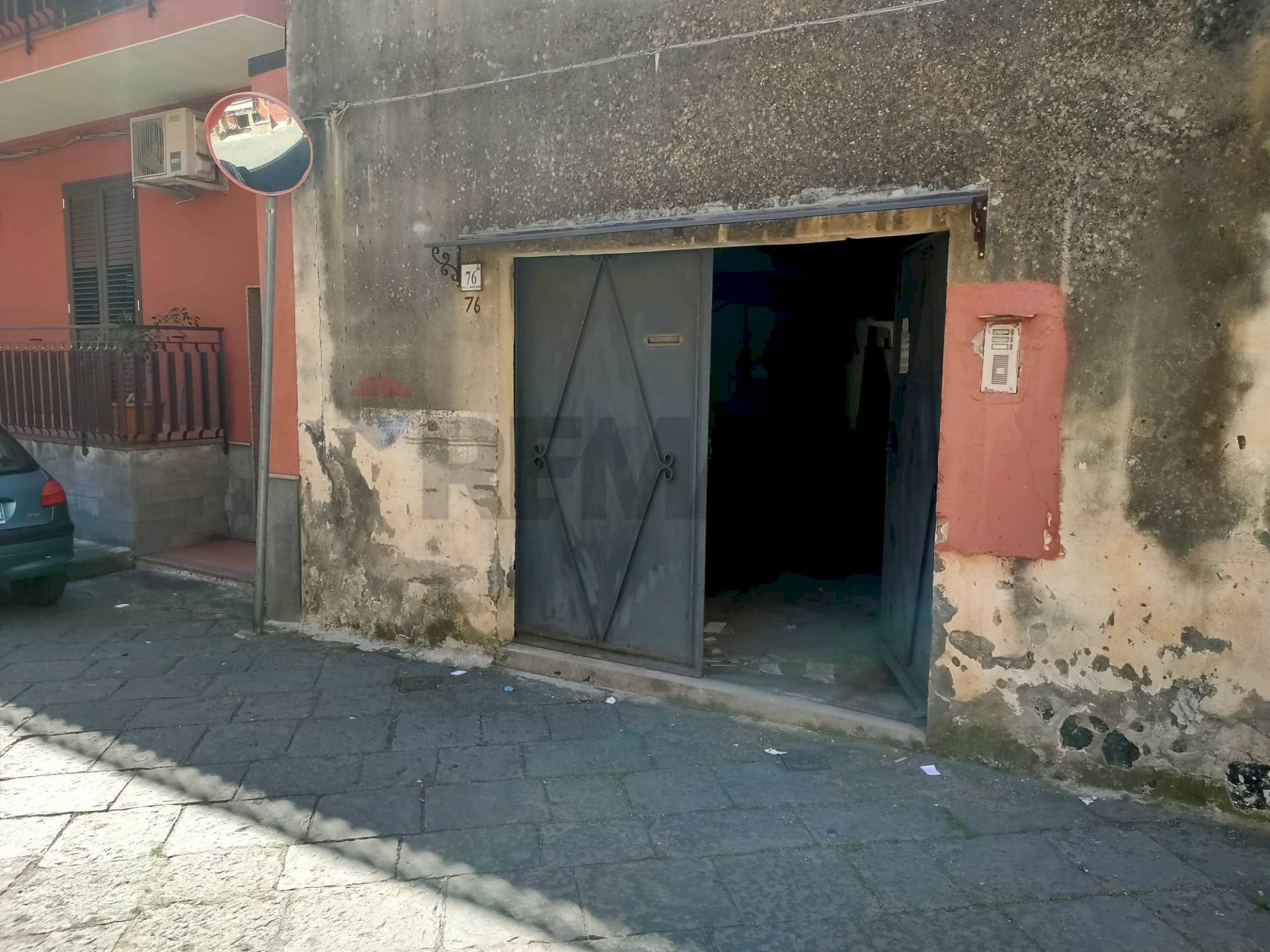 Edificio all\'aperto - Casa indipendente Via Guglielmo Marconi
 
76, Aci Catena - foto 2