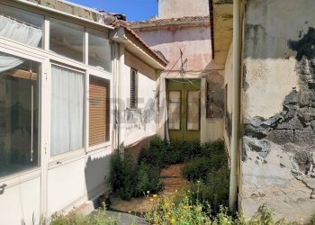 Casa all\'aperto - Casa indipendente Via Guglielmo Marconi
 
76, Aci Catena - foto 10