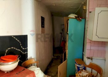 Cucina - Casa indipendente Via Guglielmo Marconi
 
76, Aci Catena - foto 14