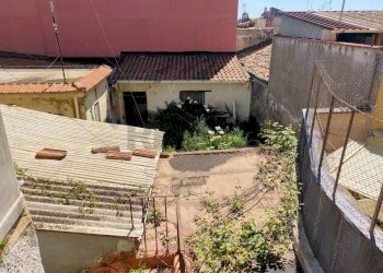 Giardino - Casa indipendente Via Guglielmo Marconi
 
76, Aci Catena - foto 28