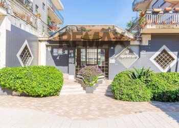 Casa all\'aperto - Appartamento Via Santi Bonaccorsi
 
6, Aci Catena - foto 2