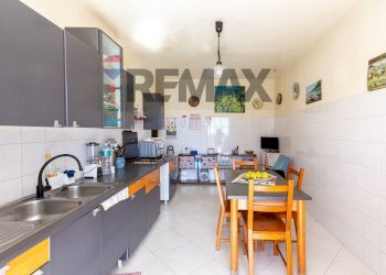 Cucina - Appartamento Via Santi Bonaccorsi
 
6, Aci Catena - foto 27