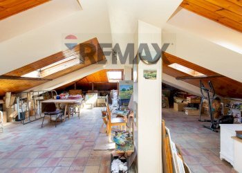 Scale - Appartamento Via Santi Bonaccorsi
 
6, Aci Catena - foto 30