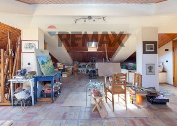 Sala da pranzo - Appartamento Via Santi Bonaccorsi
 
6, Aci Catena - foto 32