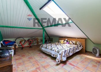 Camera / camera da letto - Appartamento Via Santi Bonaccorsi
 
6, Aci Catena - foto 36