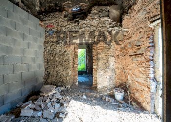 Stanza vuota - Casa indipendente Via Consolazione
 
94, Catania - foto 13